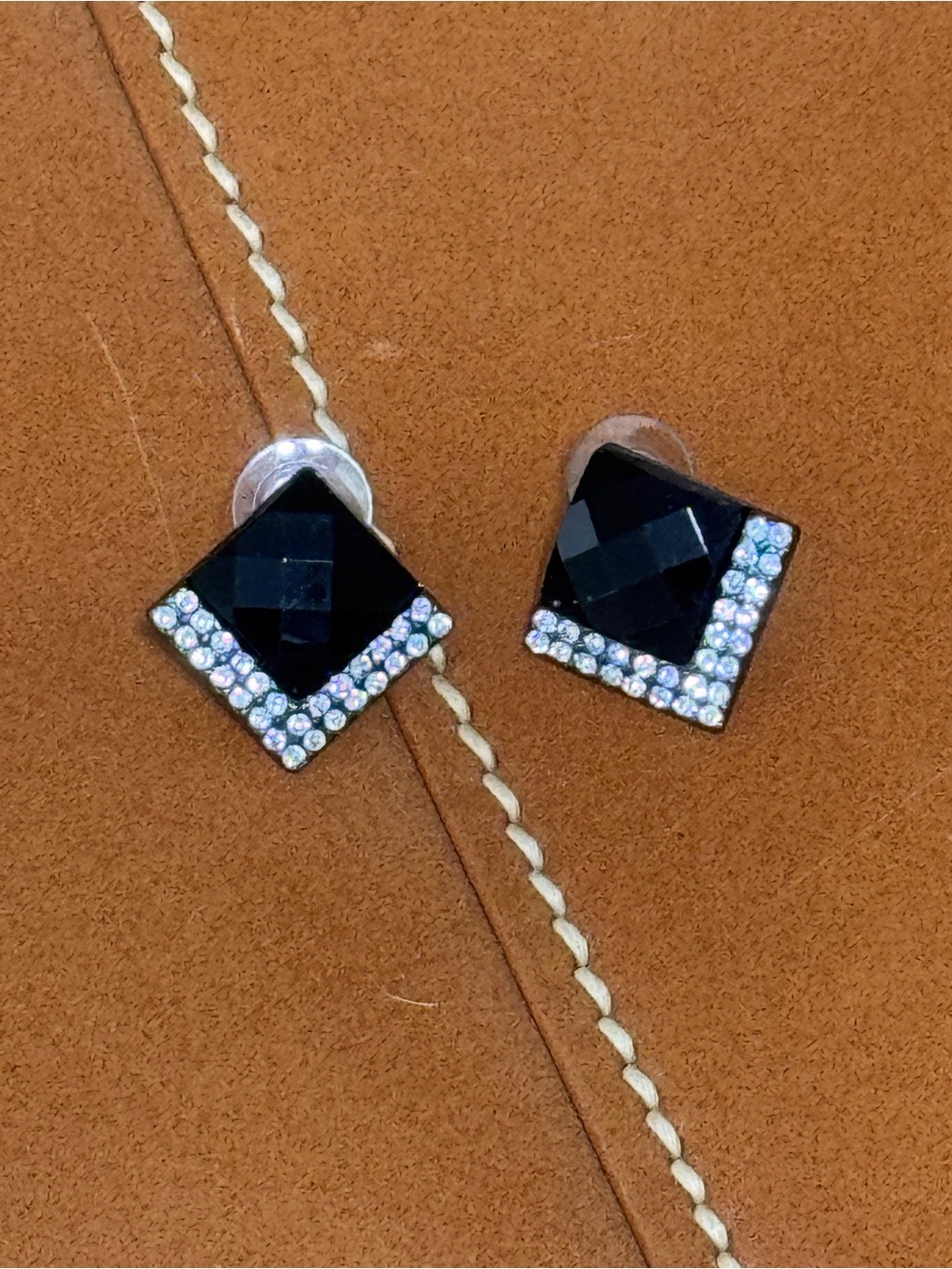 Vintage 1980s Jet Black/Rhinestone Pierced Earrings